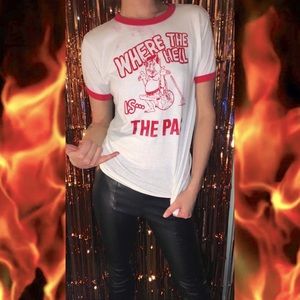 White and Red Vintage T-shirt